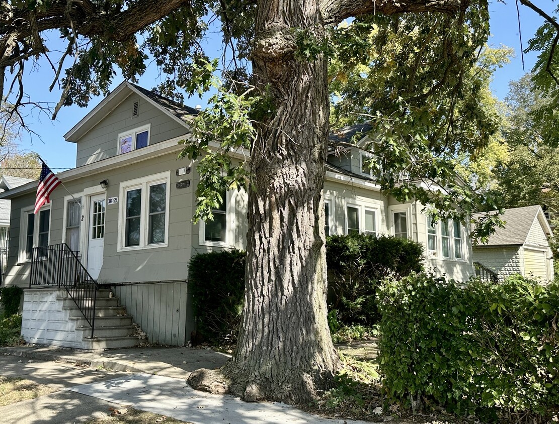 Foto principal - 314 S 2nd Ave