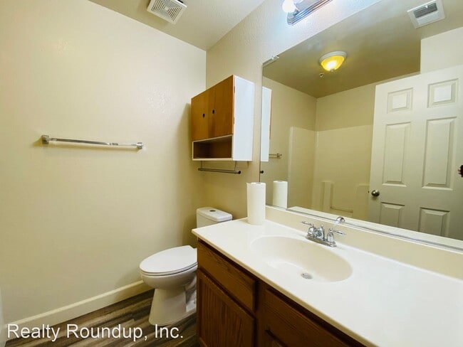 Building Photo - 2 br, 2 bath House - 8120 Crystal Walk Cir...