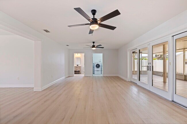 Foto del edificio - 934 41st Ave NE