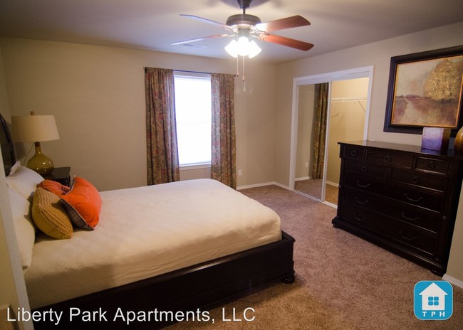 Foto del edificio - 113 Liberty Pkwy