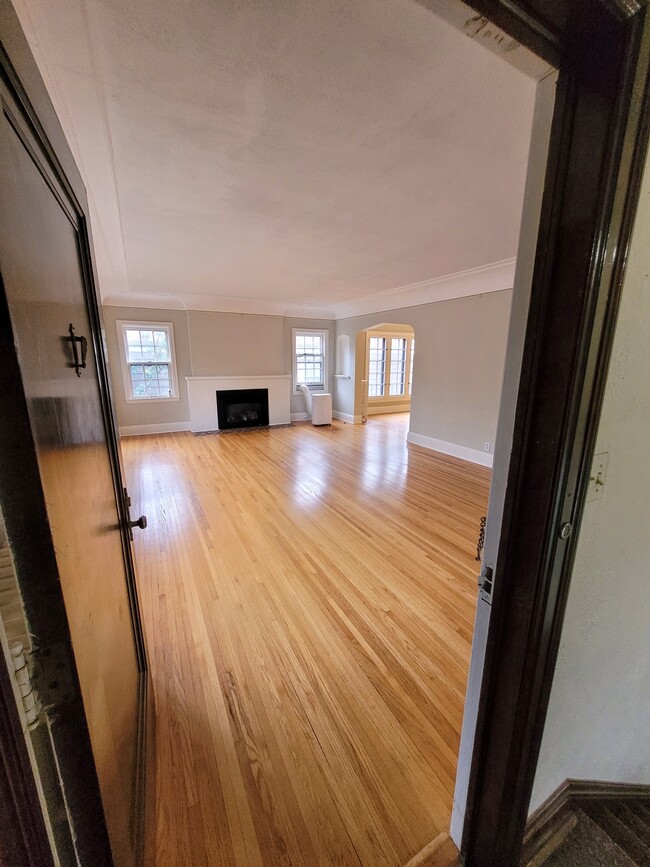 View of living room from front door - 3532 Irving Ave S