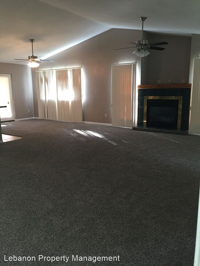Building Photo - 3 br, 2 bath House - 1400 Cedar