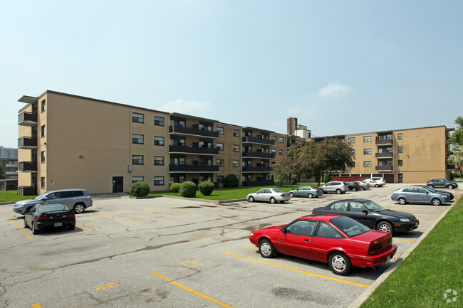 Building Photo - East Briar Towers