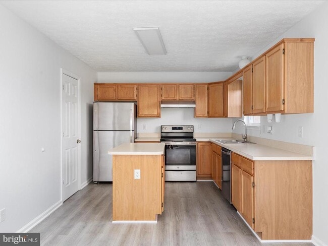 Building Photo - 111 Lighthouse Ln