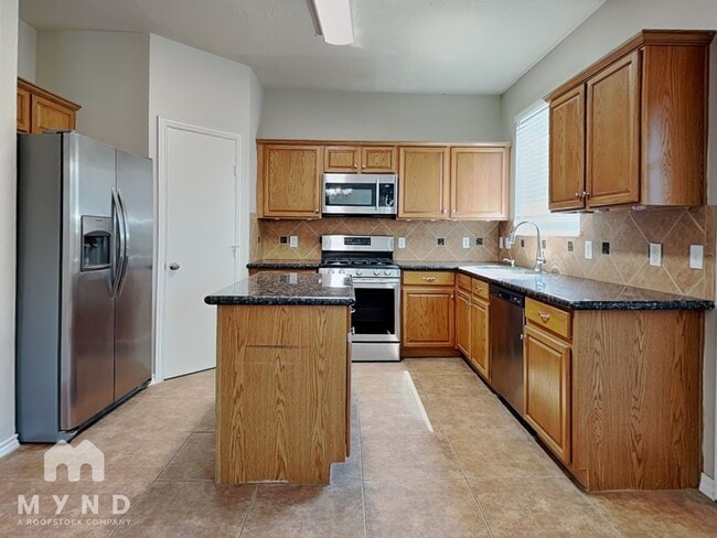 Building Photo - 32003 Ashton Ln