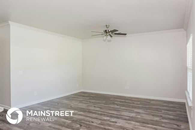 Building Photo - 14853 Norfleet Dr