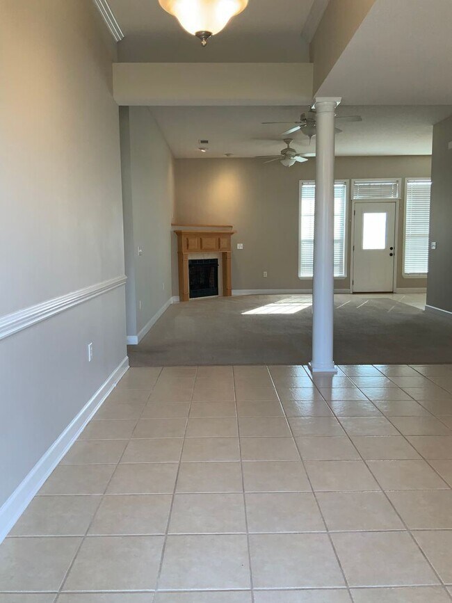 Building Photo - 4 br, 3 bath House - 234 Hannah Drive