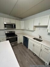 Building Photo - 30 Normandy Ave