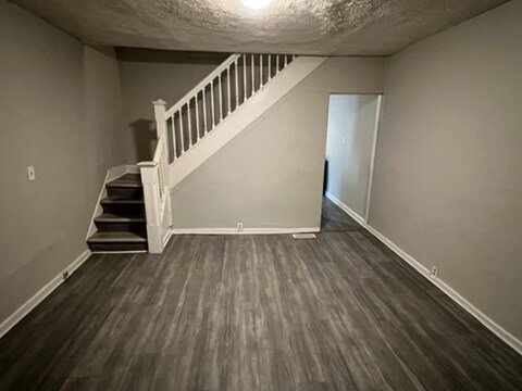 Foto del edificio - 1031 W 33rd St