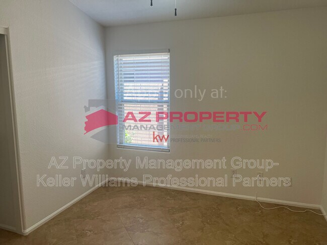Foto del edificio - 3706 E Potter Dr
