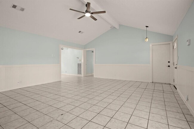 Building Photo - 16310 Cypress Valley Dr
