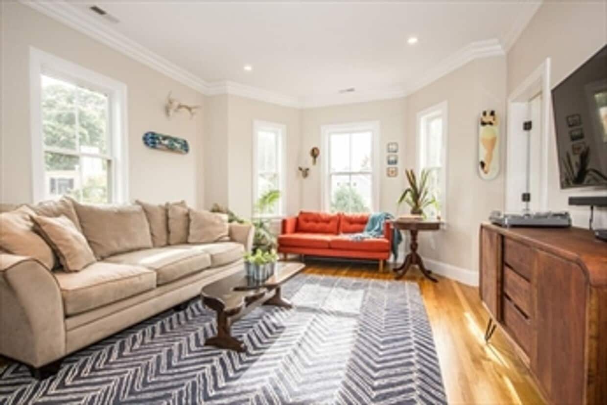 Versatile Top Floor 2 Bd 1 Bath With Offic... - Versatile Top Floor 2 Bd 1 Bath Available ...