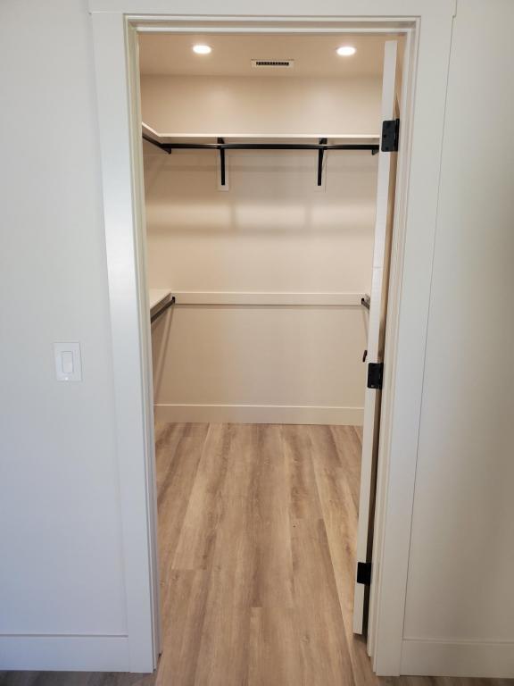 Building Photo - 2725 Monterey Rd