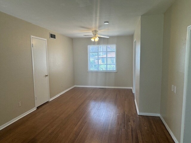 Foto del edificio - 4300 NW 18th St