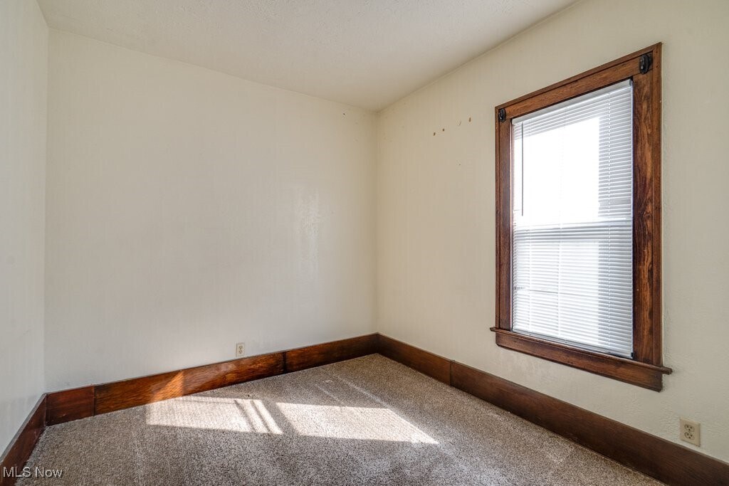 309 Power St Akron, OH 44311 – photo 3