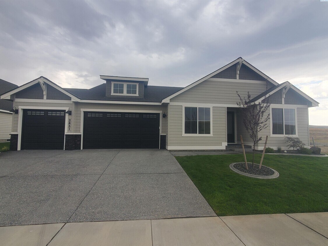 Foto principal - Brand New South Orchard Subdivision Rental