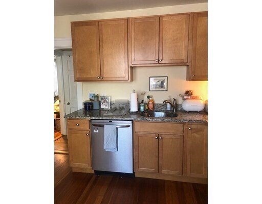 Building Photo - 9 Stedman St