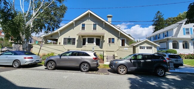 Foto del edificio - 1164 Ocean Ave