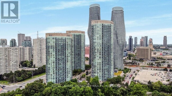 Building Photo - 90 Absolute Ave