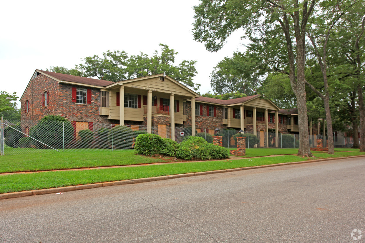 Foto principal - East Lake Apartments