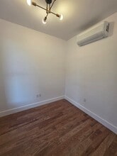 Building Photo - 286 Hawthorne Ave