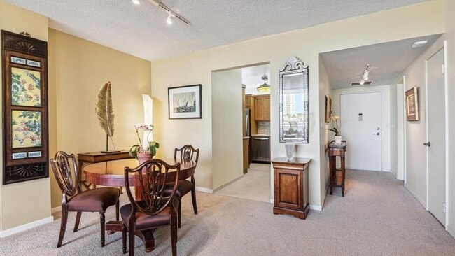 Building Photo - 888 Intracoastal Dr