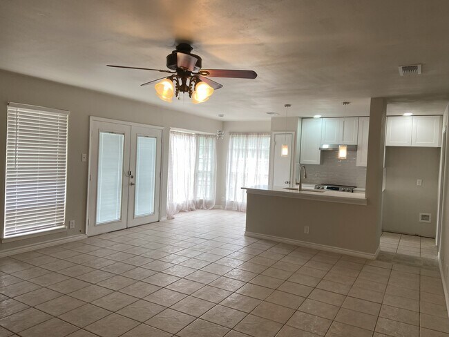 Foto del edificio - 8303 Meadow Fire St