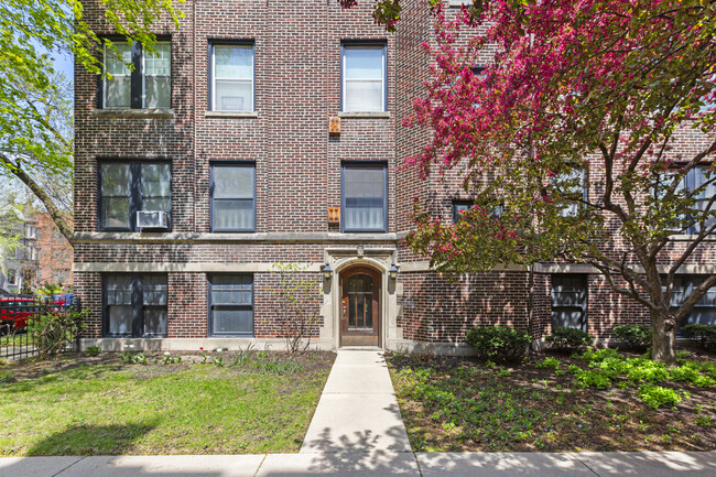 Building Photo - 5331 S Cornell Ave