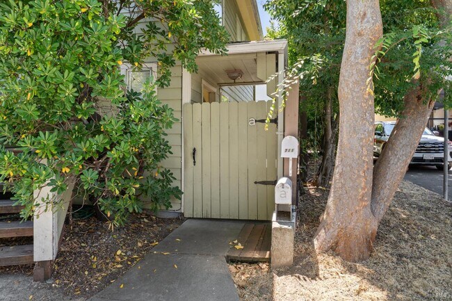 Foto del edificio - 711 San Anselmo Ave