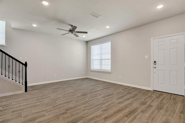Foto del edificio - 3737 Malibu Dr