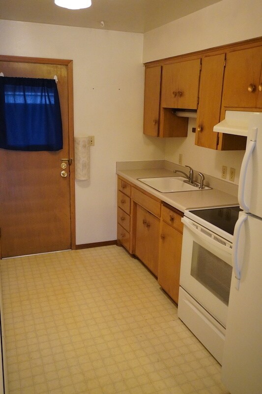 Foto del edificio - 803-811 W Alice Ave