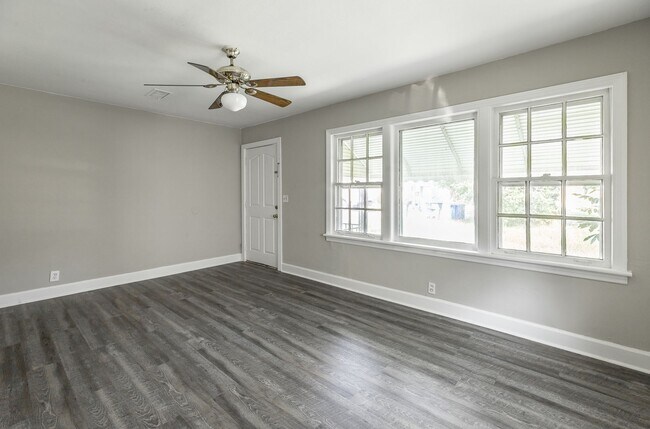 Building Photo - Brand new Remodel 2 Bedroom in Brainerd