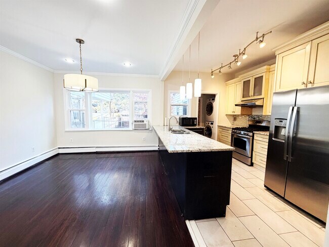 Foto del edificio - 6013 Buchanan Pl