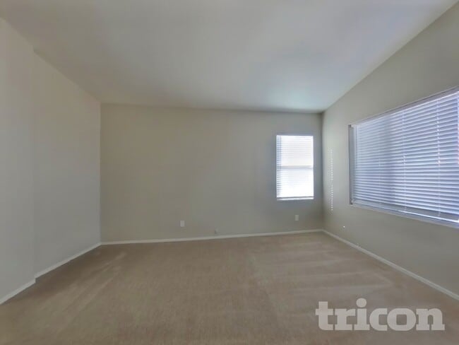 Building Photo - 2836 S 66th Ave