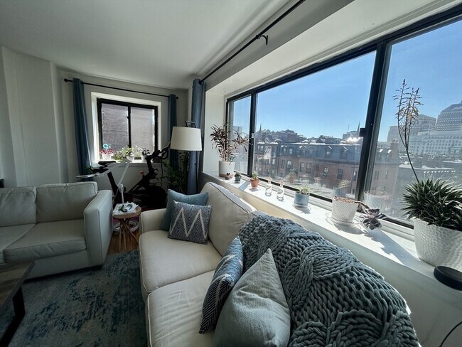 Foto del edificio - 182 Beacon St