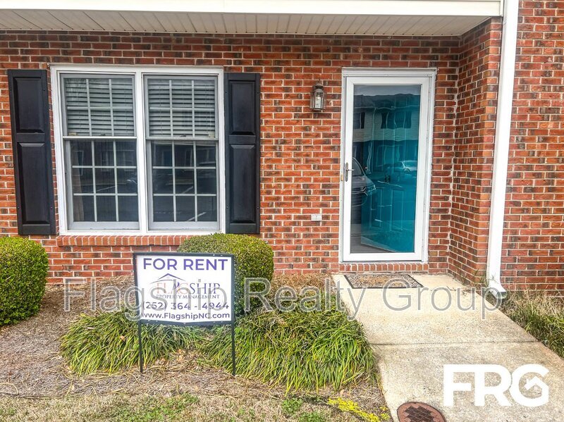 Primary Photo - 2700-33 Thackery Rd
