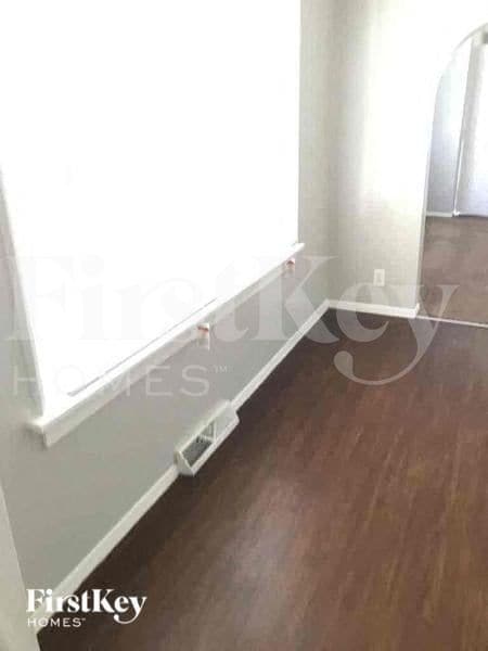 Foto del edificio - 1146 Hinckley St