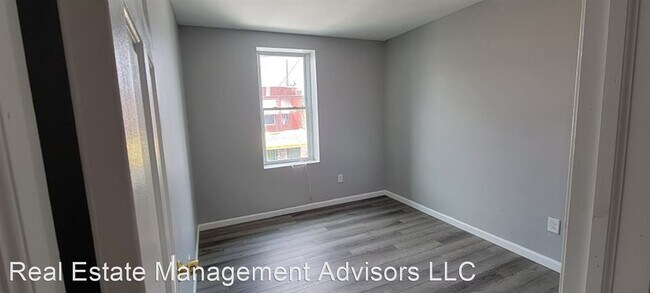 Foto del edificio - 2 br, 1 bath House - 2740 C Street