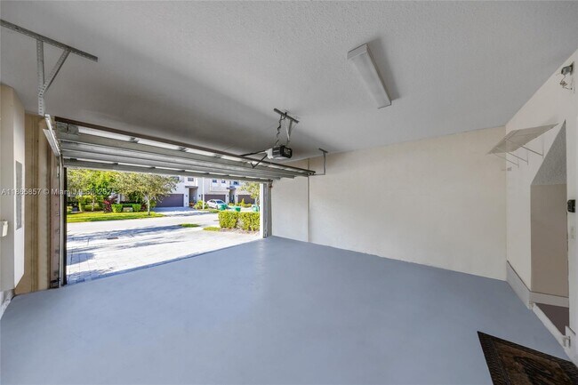 Foto del edificio - 10515 NW 78th Terrace