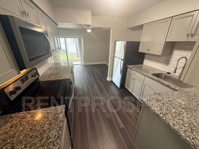 Foto del edificio - 4307 S Semoran Blvd