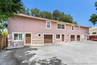 Building Photo - 13793 Yarmouth Dr
