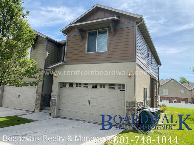 Building Photo - 10461 Sage Wood Way