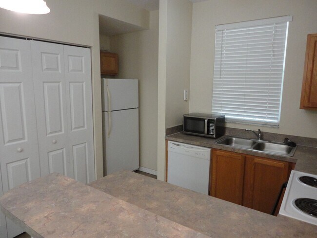 Foto del edificio - 3584 SW 30th Way