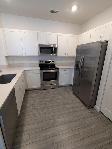Building Photo - 4309 Hammock Grove Dr