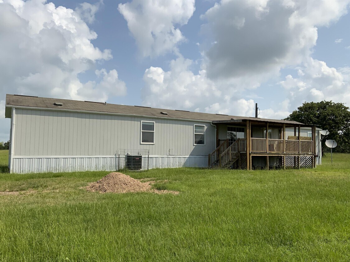 3539 TX159, Bellville, TX 77418 House Rental in Bellville, TX