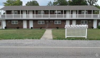 Building Photo - 9940 Old Lincoln Trail