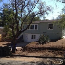 Building Photo - 8855 Greenview Pl