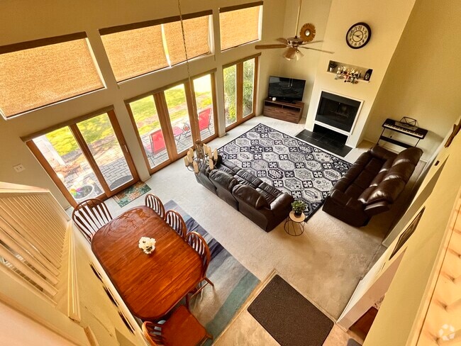 Building Photo - 659 Cimarron Trl
