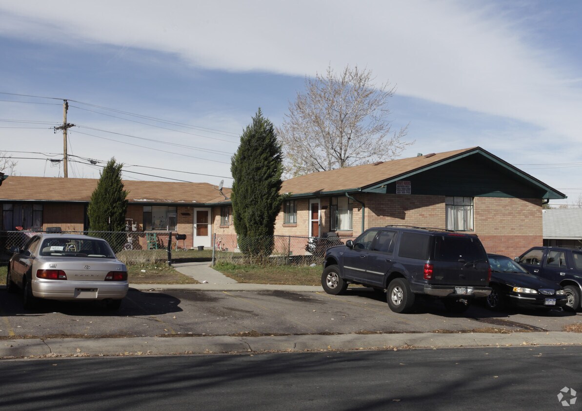 Foto del edificio - 1645-1655 Fenton St