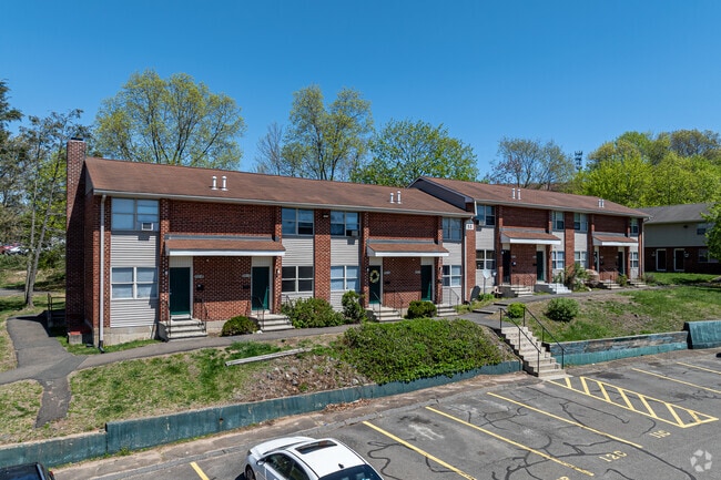 Building Photo - Scott Gardens Apartments